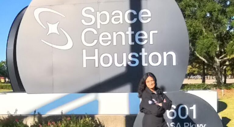 Gobierno de Puebla respalda a poblana en programa de la NASA