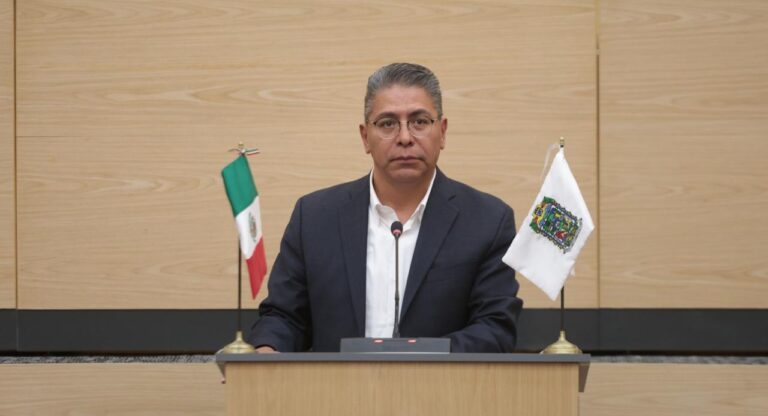 Diputado Marcos Castro plantea programa gratuito de reposición de documentos tras afectaciones en la Sierra Norte