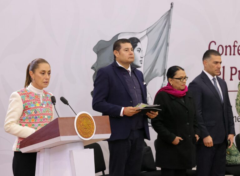 No más “Garcías Luna”: Sheimbaum en Puebla