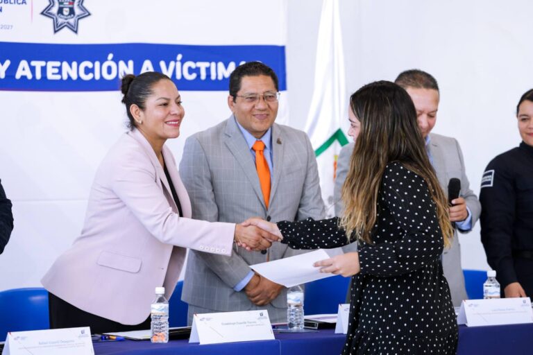 Embajadores universitarios, clave en la construcción de entornos seguros: Lupita Cuautle