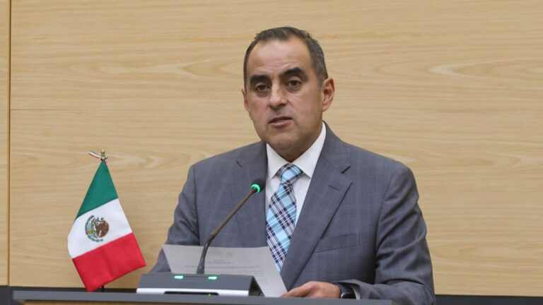 Diputado Mauricio Céspedes plantea uso de materiales sustentables para obras públicas