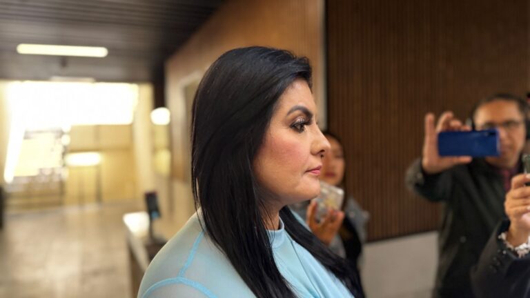 Hay pláticas para sumarme a otra fuerza política, a diferencia de la dirigencia del PRI en donde no existe diálogo