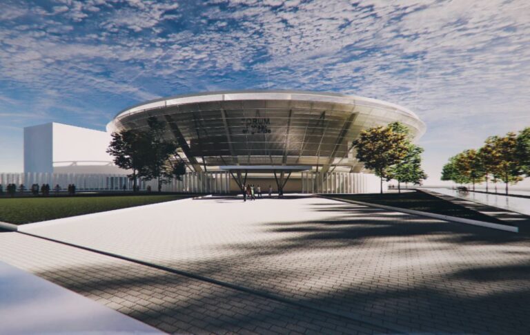 Bajo lineamientos INAH avanza construcción del Forum Pensar en Grande