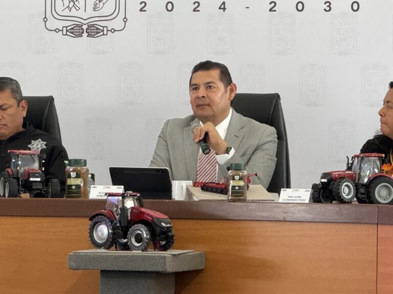 Oficializa Armenta cambios en Finanzas y Medio Ambiente