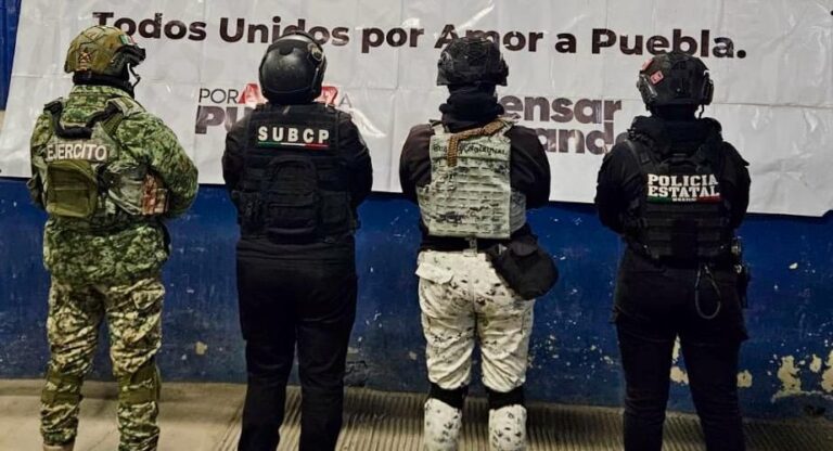 Implementan fuerzas de seguridad operativo en penal femenil de Ciudad Serdán