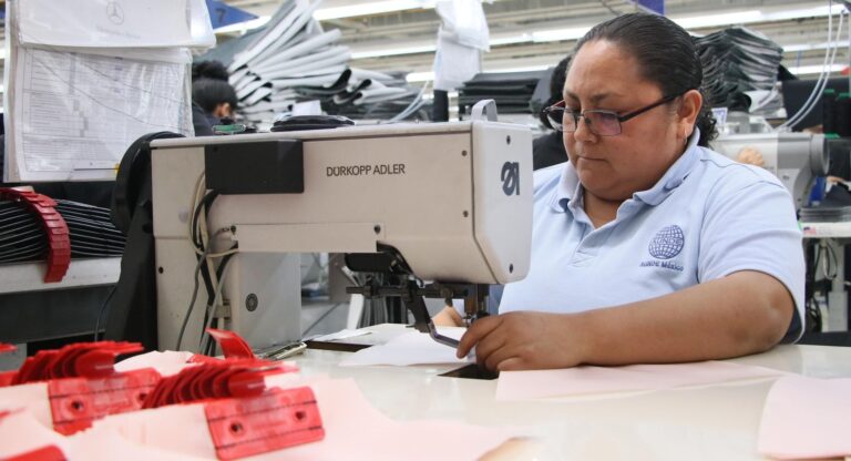 Histórica recuperación del salario mínimo impulsa bienestar de las familias poblanas