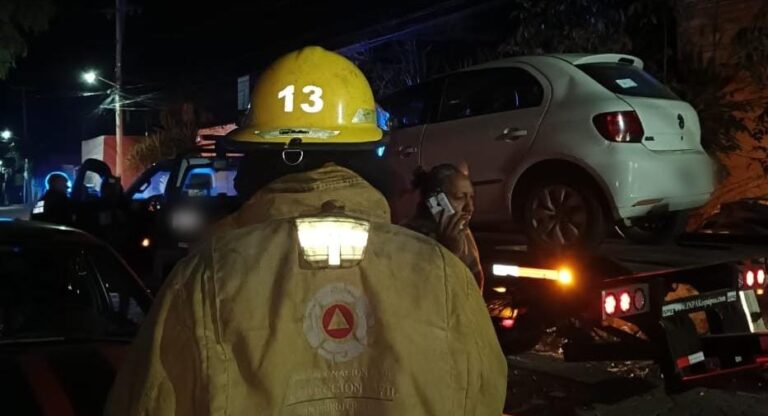 Protección Civil de San Pedro Cholula atiende percances vehiculares en San Juan Tlautla y Santiago Momoxpan