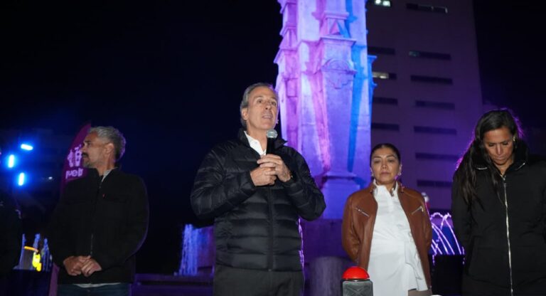 Inaugura Pepe Chedraui mantenimiento integral de la Fuente de los Frailes