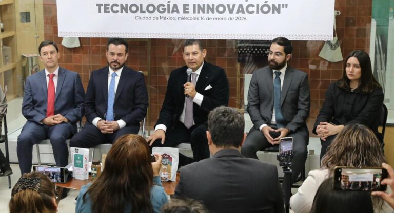 Combate Gobierno Estatal saqueo institucionalizado heredado por los Gobiernos Neoliberales