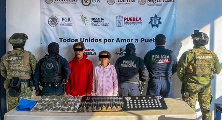 Detienen fuerzas de seguridad a dos presuntos narcomenudistas