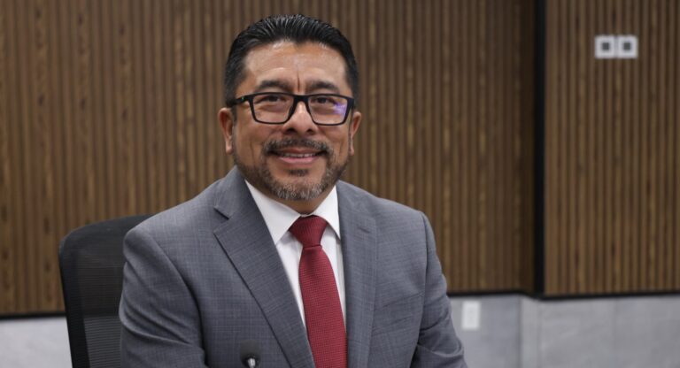 Comparece en Comisión del Congreso el titular de la Secretaría Anticorrupción y Buen Gobierno