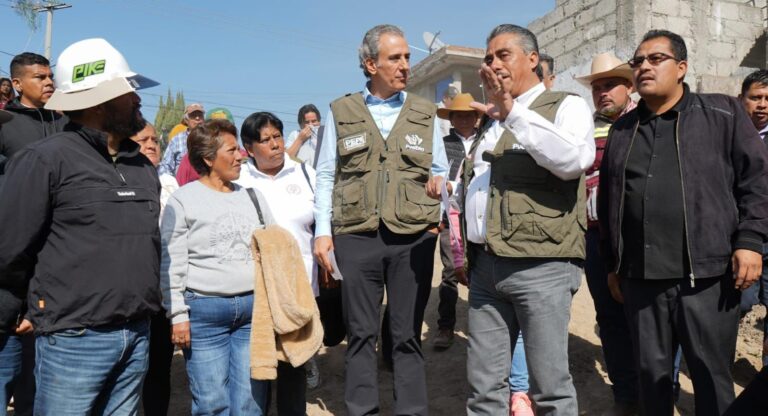 Supervisa Pepe Chedraui rehabilitación de Puente Vehicular en San Pablo Xochimehuacan