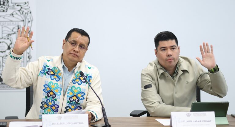 Avala Comisión del Congreso punto de acuerdo para el rescate y ordenamiento de banquetas en municipios