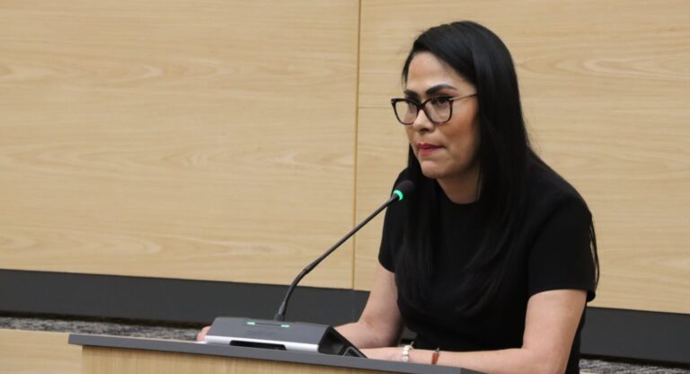 Promueve diputada Fedrha Isabel Suriano propuesta legislativa para garantizar inclusión de personas de talla baja