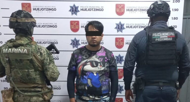 SSC de Huejotzingo detiene a sujeto con arma de fuego; señalado por violencia en Xalmimilulco y Calputitlán