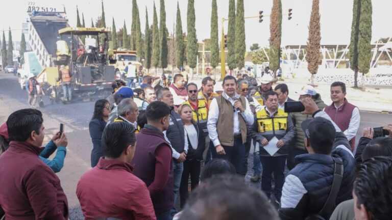 Tren de pavimentación transforma vialidades, genera ahorro y conecta a Puebla