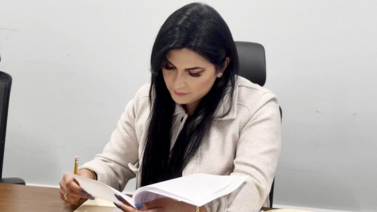 Las Lenguas Indígenas toman la tribuna del Congreso de Puebla: Delfina Pozos