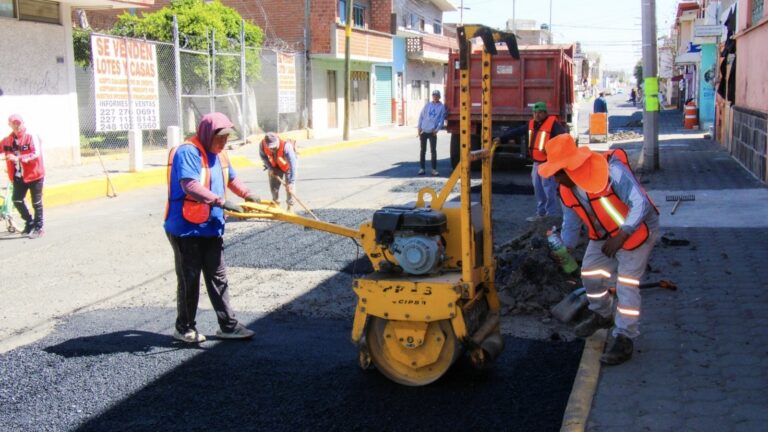 Roberto Solís pone en marcha el programa de bacheo 2026 en Huejotzingo