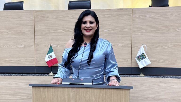 Presenta Delfina Pozos iniciativa para regular estacionamientos, proteger a usuarios y promover movilidad sustentable