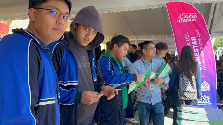 Acercan opciones universitarias a jóvenes de San Andrés Cholula