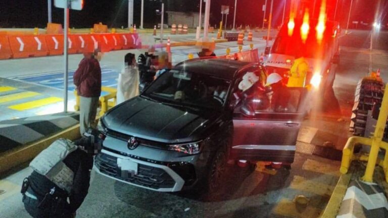 Alcaldesa Ayotoxco de Guerrero víctima de un intento de asalto en la autopista Amozoc-Perote