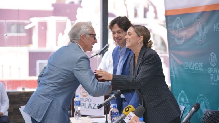 Entrega Gobierno del Estado 16 Distintivos H