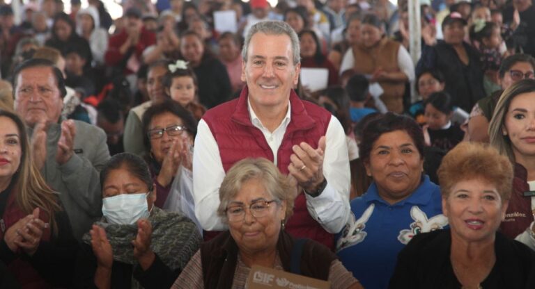 Entrega Pepe Chedraui despensas para garantizar alimentación digna en la capital