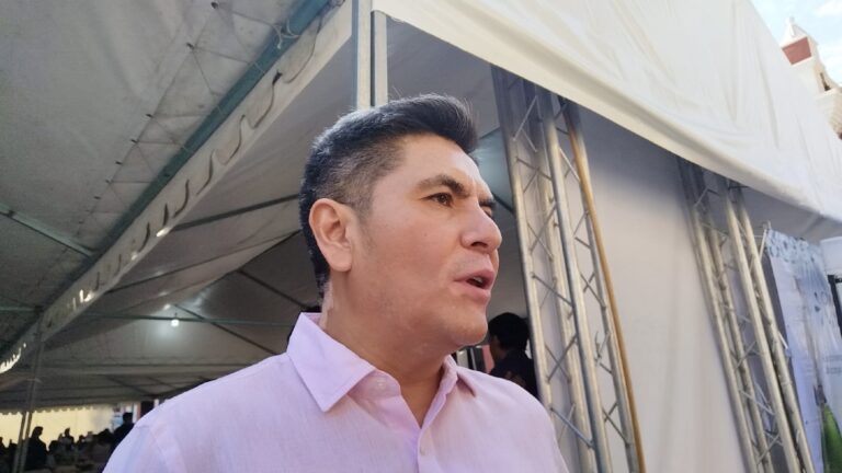 Alcanzan Comerciantes del Centro Histórico aumento de 30% por Día de San Valentín