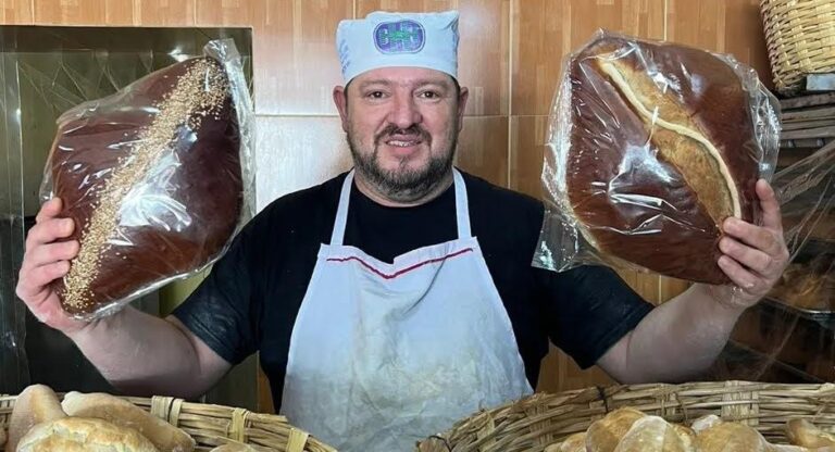 De Hidalgo para la CDMX: JLaen Tradicional y sus icónicos cocoles gigantes