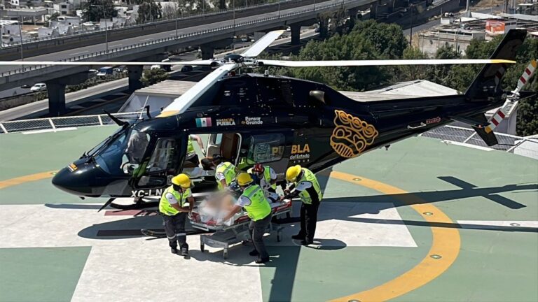 Con inmediatez, ambulancia aérea logra atención especializada a paciente desde Zacapoaxtla