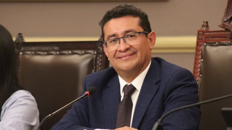 Congreso del Estado e IMSS firman convenio de colaboración