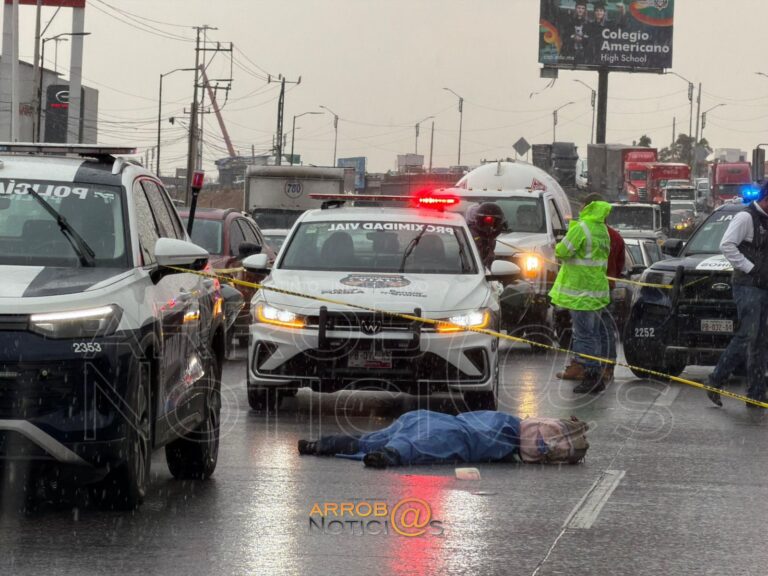 Mujer atropellada en su motocicleta perdió la vida en periférico