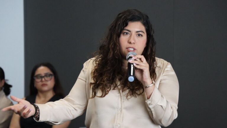 Impulsa diputada Xel Arianna Hernández Parlamento Juvenil de Mujeres Universitarias