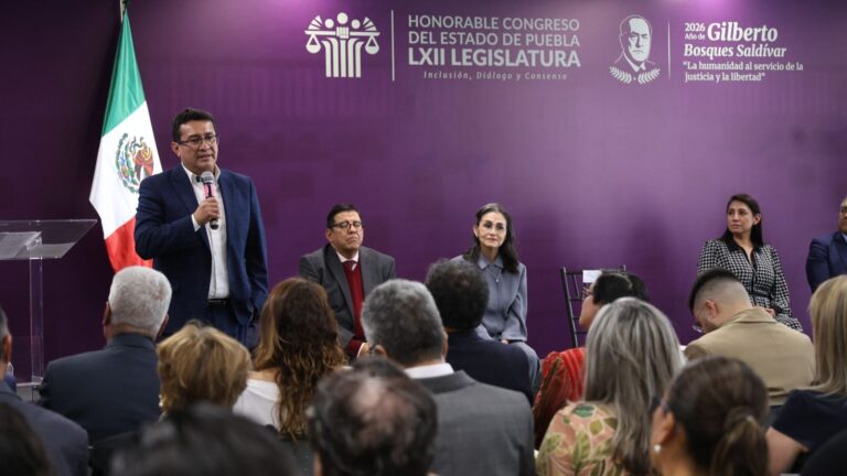 Reconoce Congreso del Estado a Rosalva Loreto López, por su trayectoria académica y defensa del patrimonio cultural