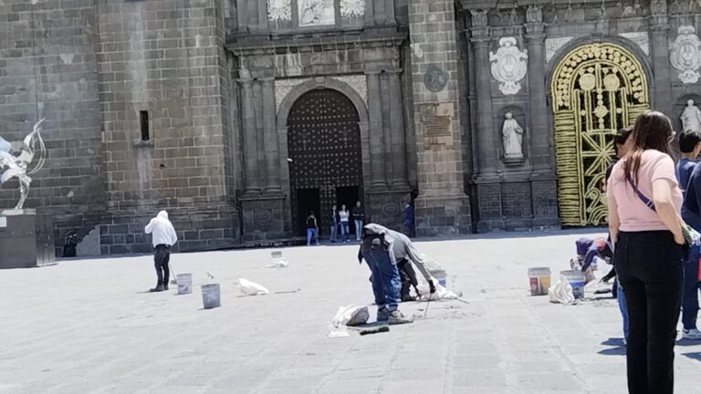 Trabajos de mantenimiento en el atrio de La Catedral están en su etapa final