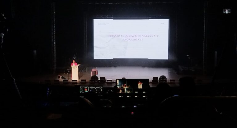 Encabeza Pepe Chedraui evento magistral “Mujeres Imparables”