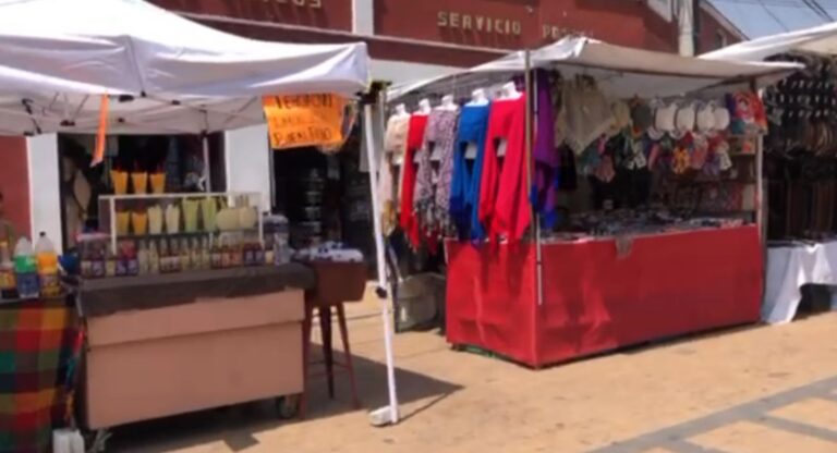 Impulsan comercio en la zona Arqueológica de Cholula