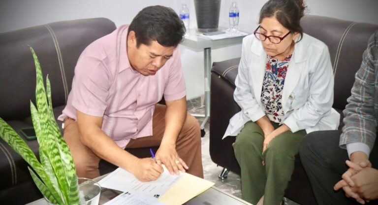 Mateo Hernández fortalece coordinación con el Hospital General de Tecamachalco