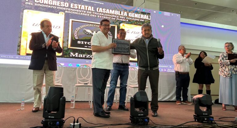 Participa Pável Gaspar en el Primer Congreso Estatal del SITCOBAEP 