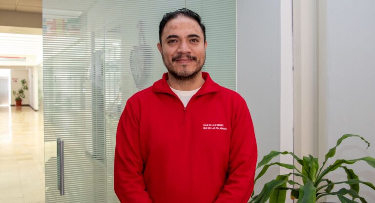 En medio de la violencia, académico IBERO Puebla llama a no perder el derecho a la paz