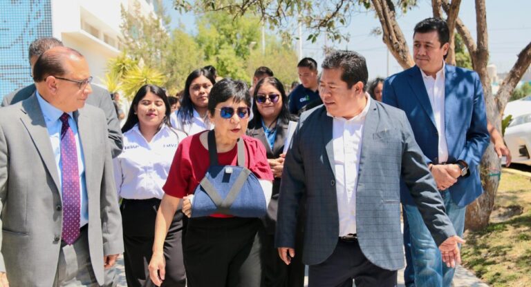 Reconoce Mateo Hernández resultados de la BUAP en Tecamachalco