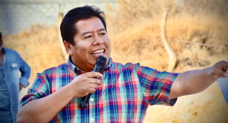 En Tecamachalco se sigue fortaleciendo la infraestructura vial: Mateo Hernández