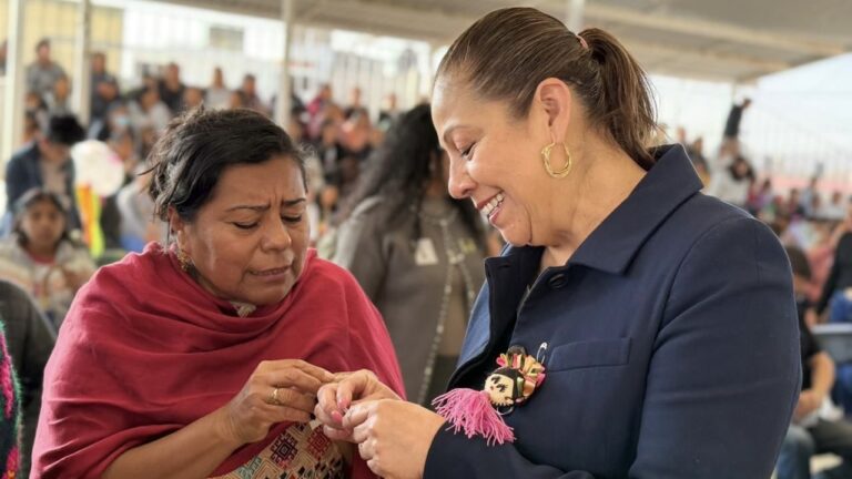 “El dinero del pueblo regresa al pueblo” con mejoras en los mercados de abasto