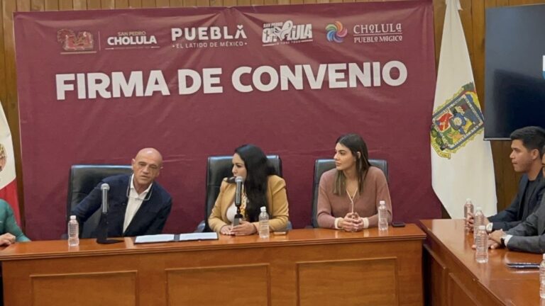 Impulsa Tonantzin Fernández deporte gratuito con la Universidad del Deporte de Puebla