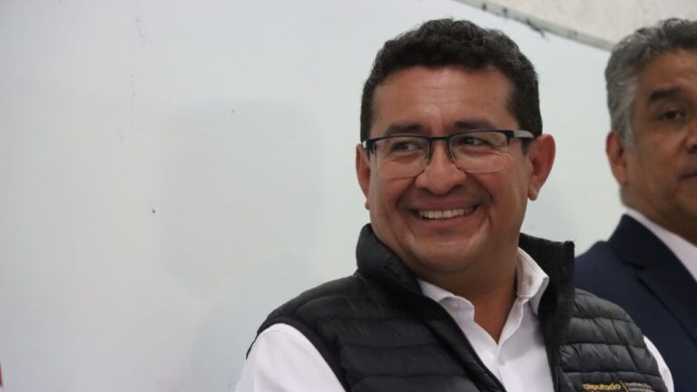 “Desde el Congreso se impulsa el marco jurídico y el presupuesto para fortalecer la educación en Puebla”: Pável Gaspar