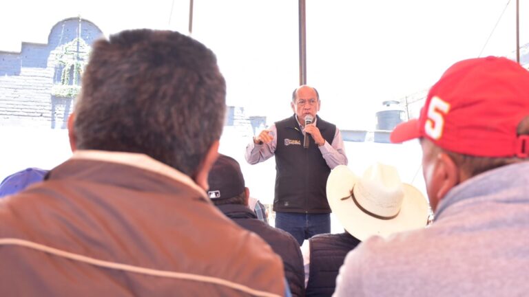 Gobierno del Estado mantiene cercanía con la población de San José Chiapa