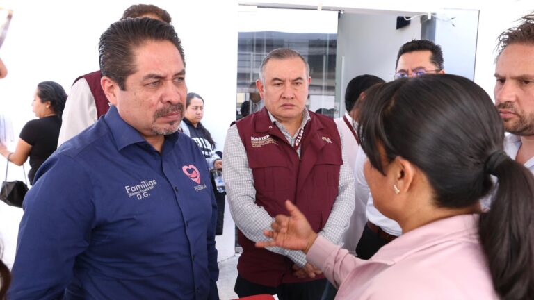 Con escucha y cercanía, SEDIF E ISSSTEP fortalecen atención directa a derechohabientes