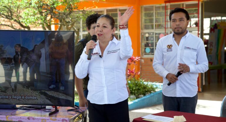 Mujeres al frente de Obra Comunitaria cuidan recursos y construyen bienestar: Laura Artemisa