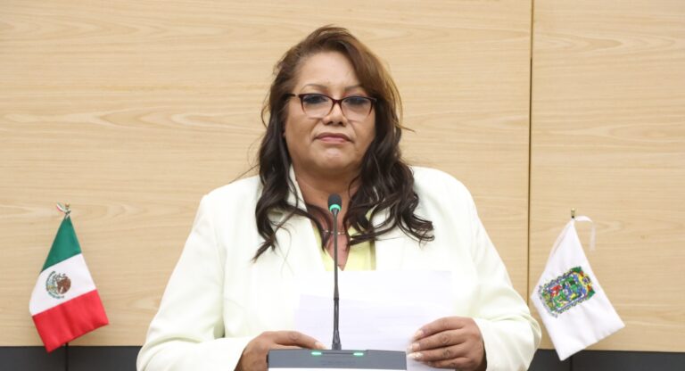 Impulsa Gabriela Chumacero acciones contra la discriminación por identidad de género 