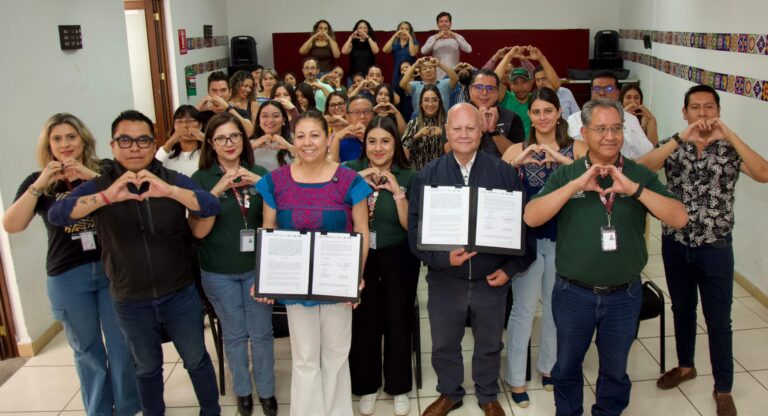Laura Artemisa impulsa oportunidades de desarrollo personal con convenio ICATEP